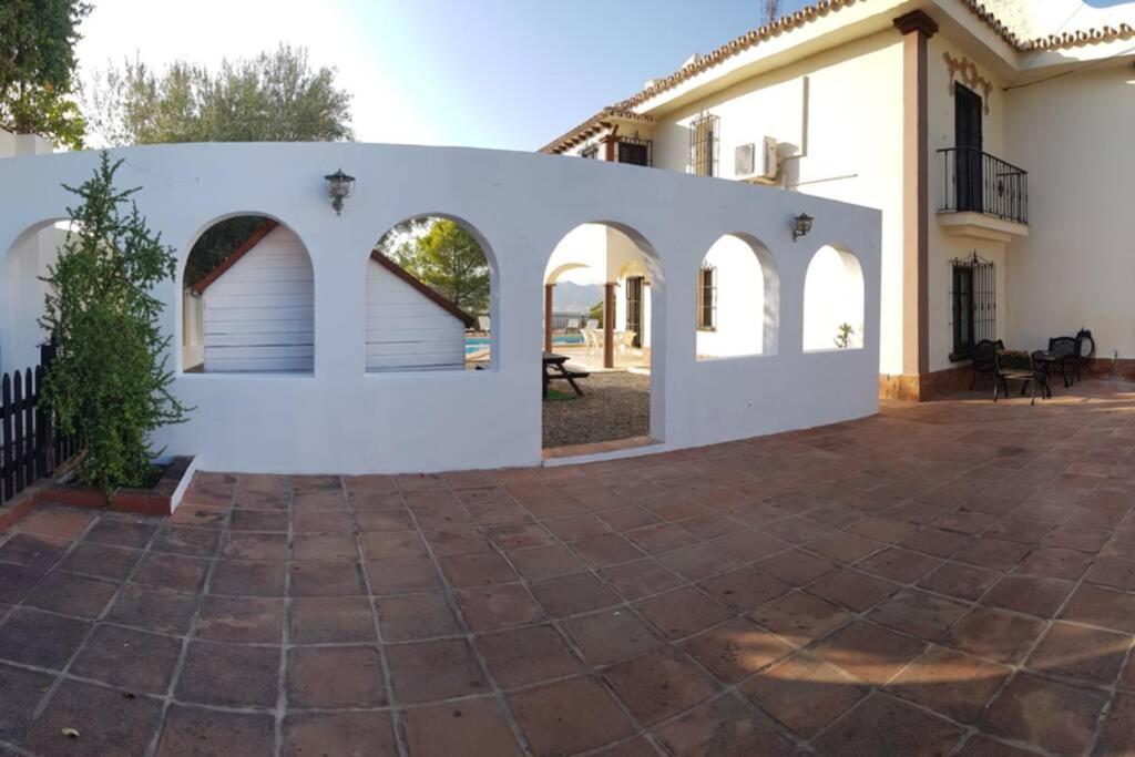 Alhaurín de la Torre Preciosa Villa Con Gran Piscina Y Fabulosas Vistas מראה חיצוני תמונה